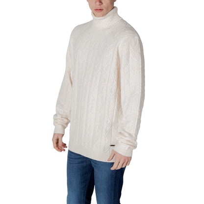 In My Hood Cream Polyester Turtleneck