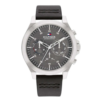 TOMMY HILFIGER Mod. 1710521 watch with quartz analog movement, black dial, 46 mm case, 5 ATM water resistance, official box packaging.