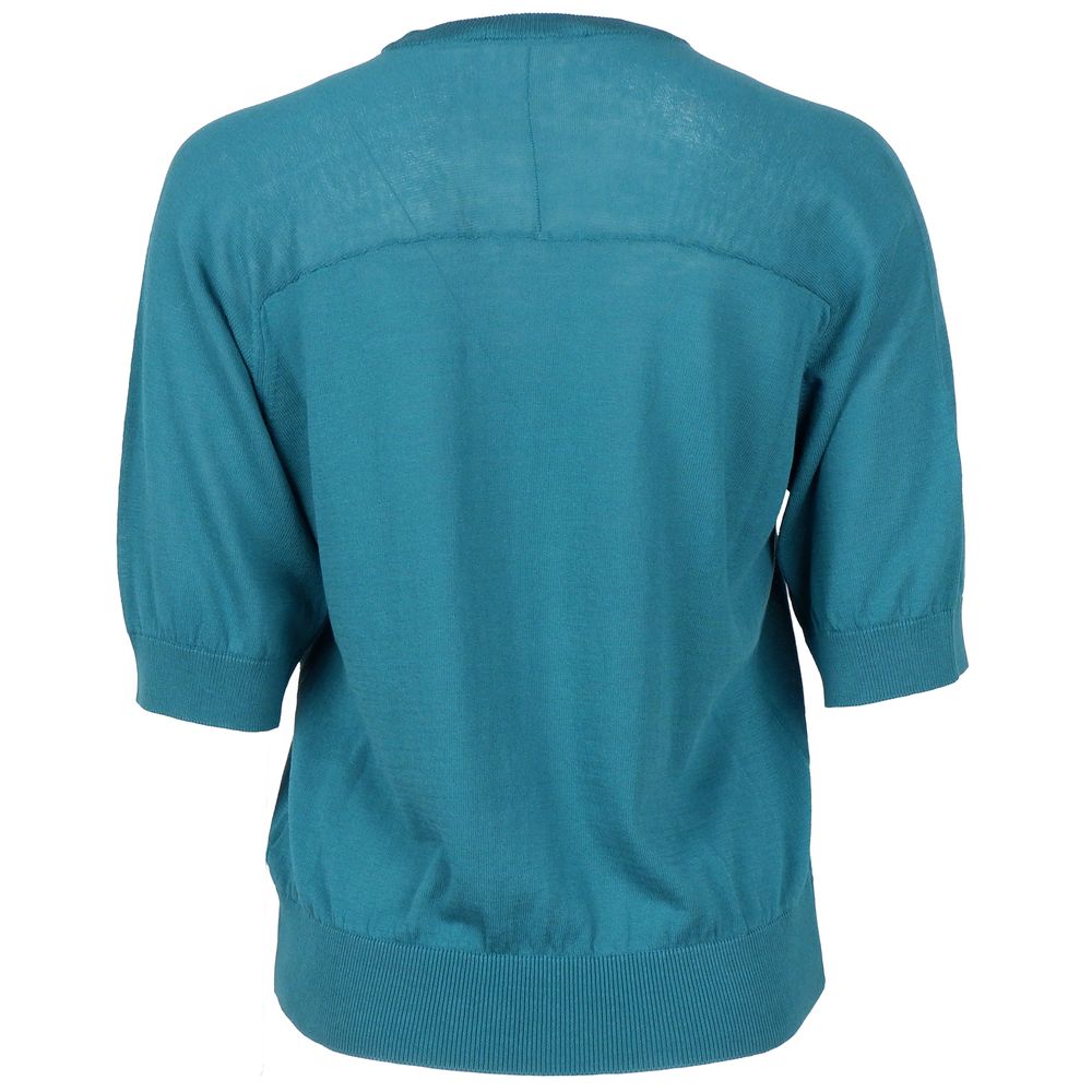 Front view with bag zipped and handles upright.