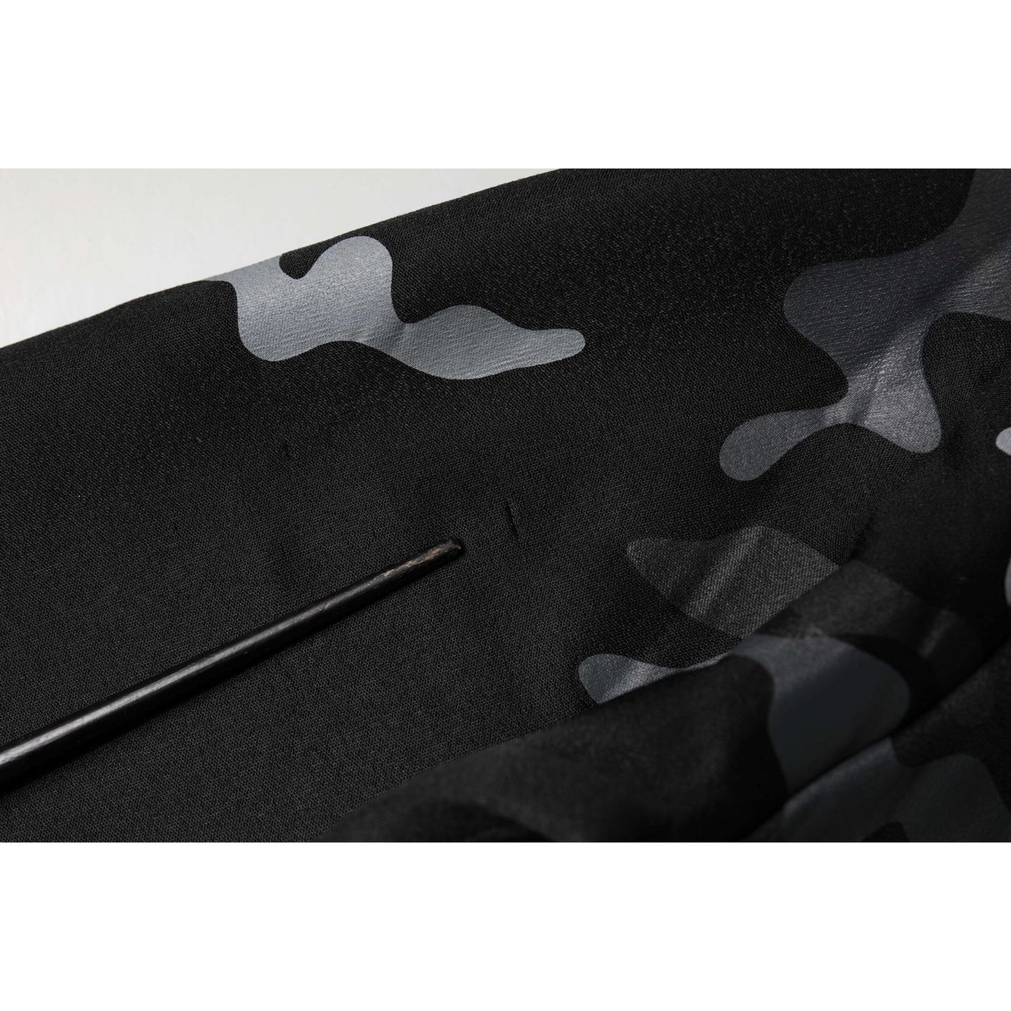 Dolce & Gabbana Black Camouflage Round Neck Sweatshirt Sweater