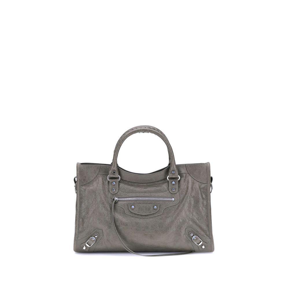 Front view with bag zipped and handles upright.