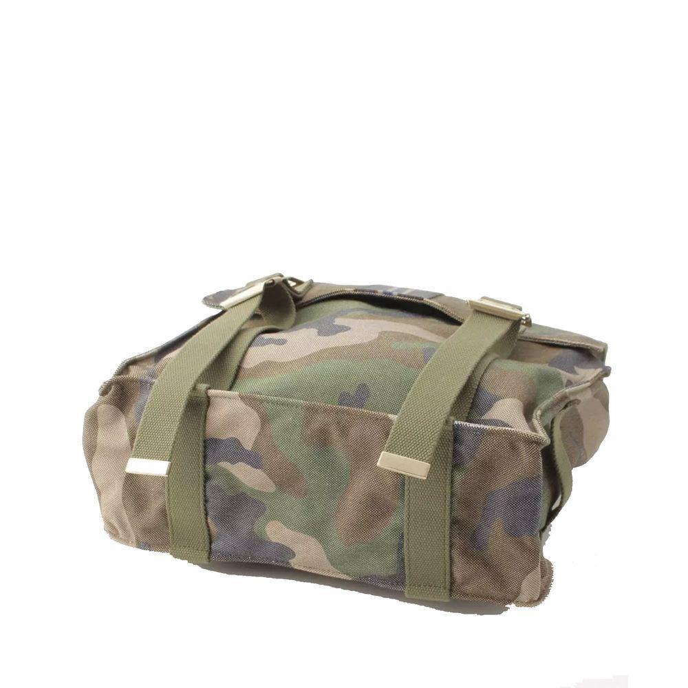 Front view with bag zipped and handles upright.