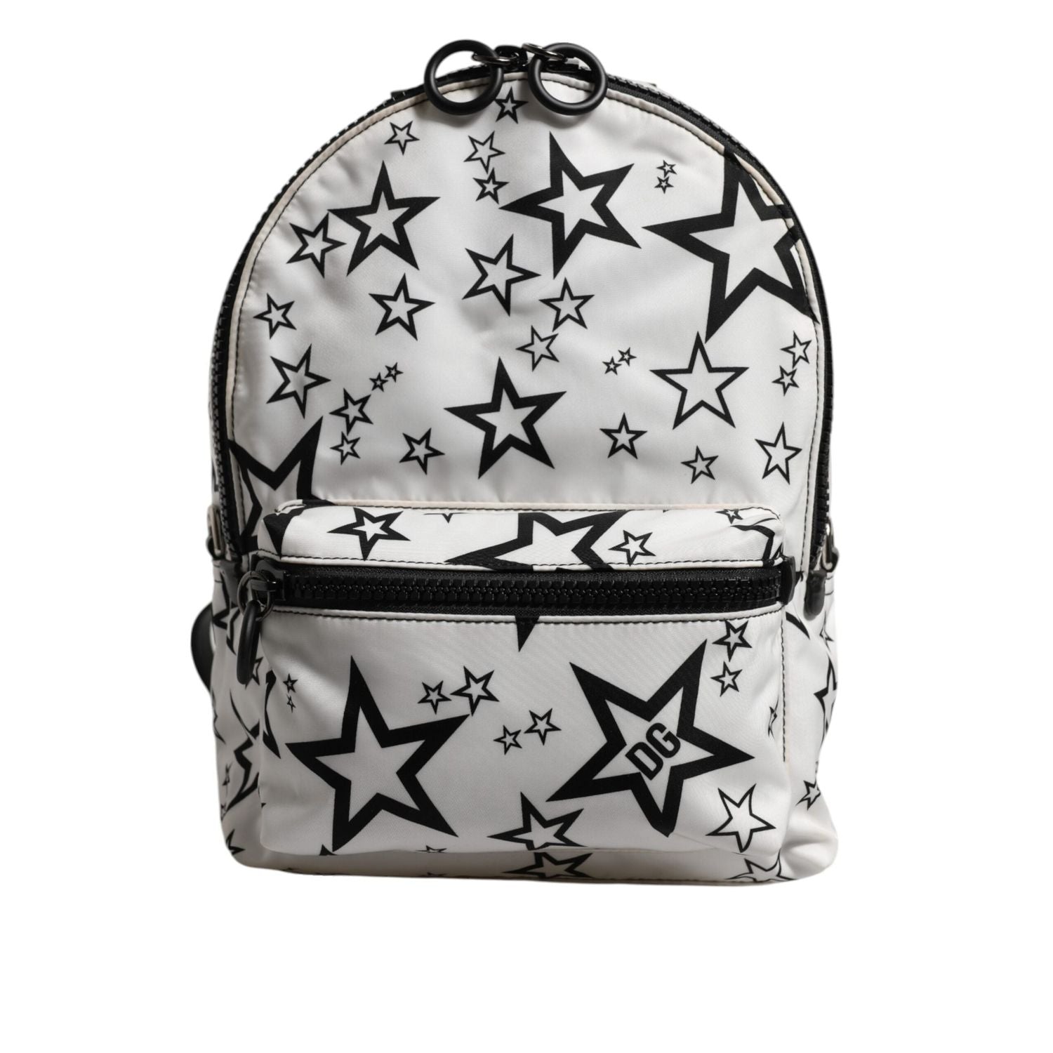 Front view with bag zipped and handles upright.