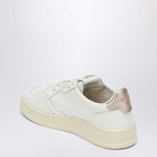 AUTRY Medalist white/gold leather trainer