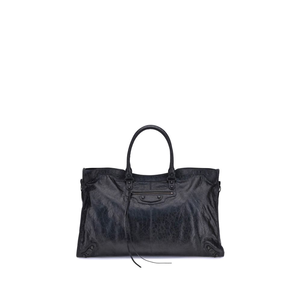 Front view with bag zipped and handles upright.
