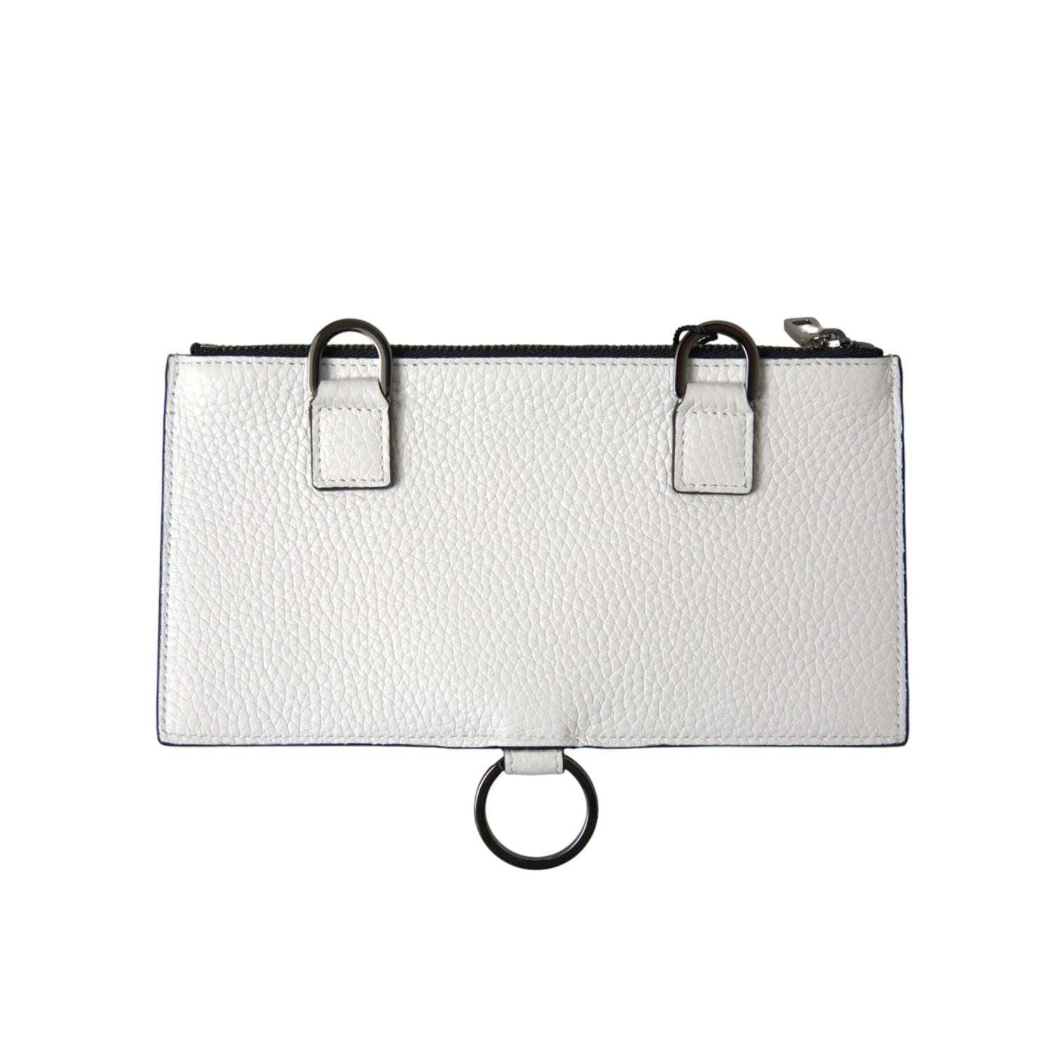 Front view with bag zipped and handles upright.