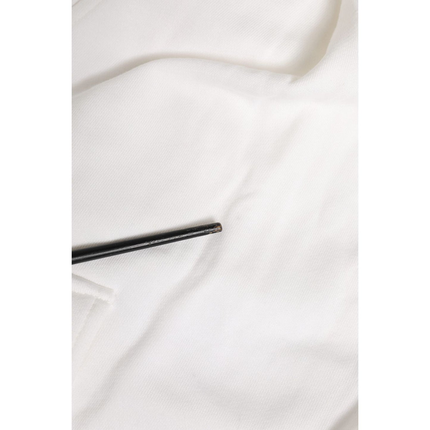 Detail of Dolce & Gabbana White Cotton Cargo Bermuda Sweatshorts Shorts fabric showcasing texture and drawstring.