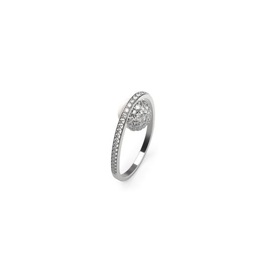 Elegant silver ring from GUESS JEWELS JEWELRY Mod. JUBR04454JWRH54 with sparkling crystals in an intricate design.