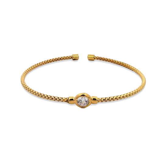 Gold bracelet with a central diamond detail, showcasing the elegant design of NEW BLING Mod. 9NB-1559