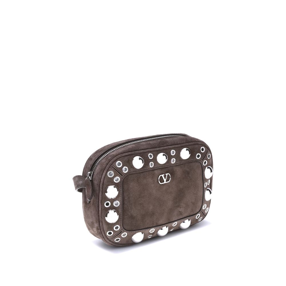 Front view with bag zipped and handles upright.